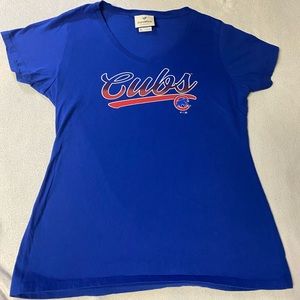 Fanatics Chicago Cubs T-shirt fan Tshirt Blue V Neck Size Medium MLB